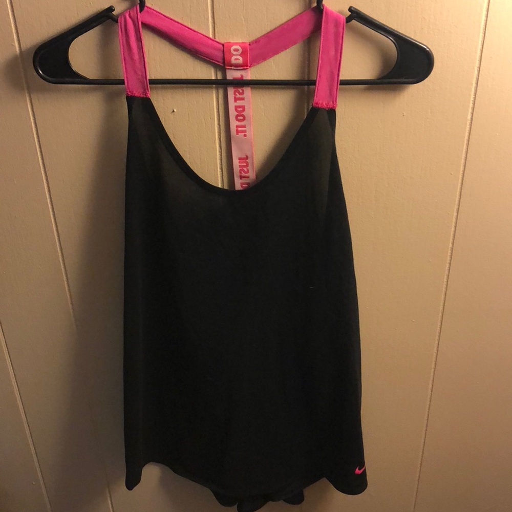 Nike workout tank